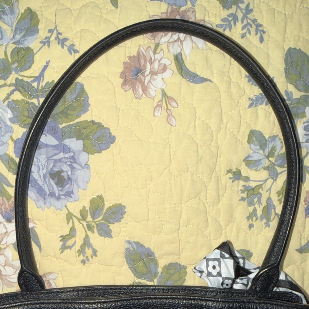 Kate Spade Black Tote with Patterned Scarf - Picture 15 of 16